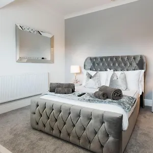 Birkby Escape Apartment